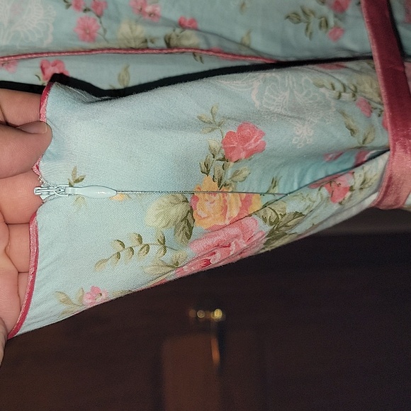 Floral Mini Dress - Picture 5 of 10